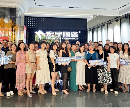 全國“宏宇玩家”搶先入局！高端玩家點燃各地新零售高端局