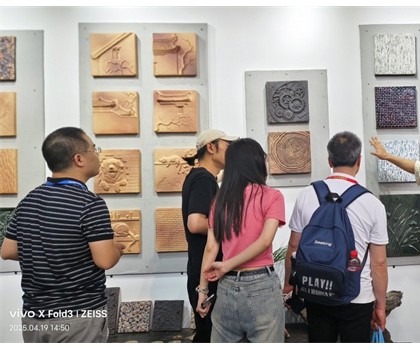 第42屆佛山陶博會(huì)期間，陳工陶純手工陶藝磚新品驚艷亮相